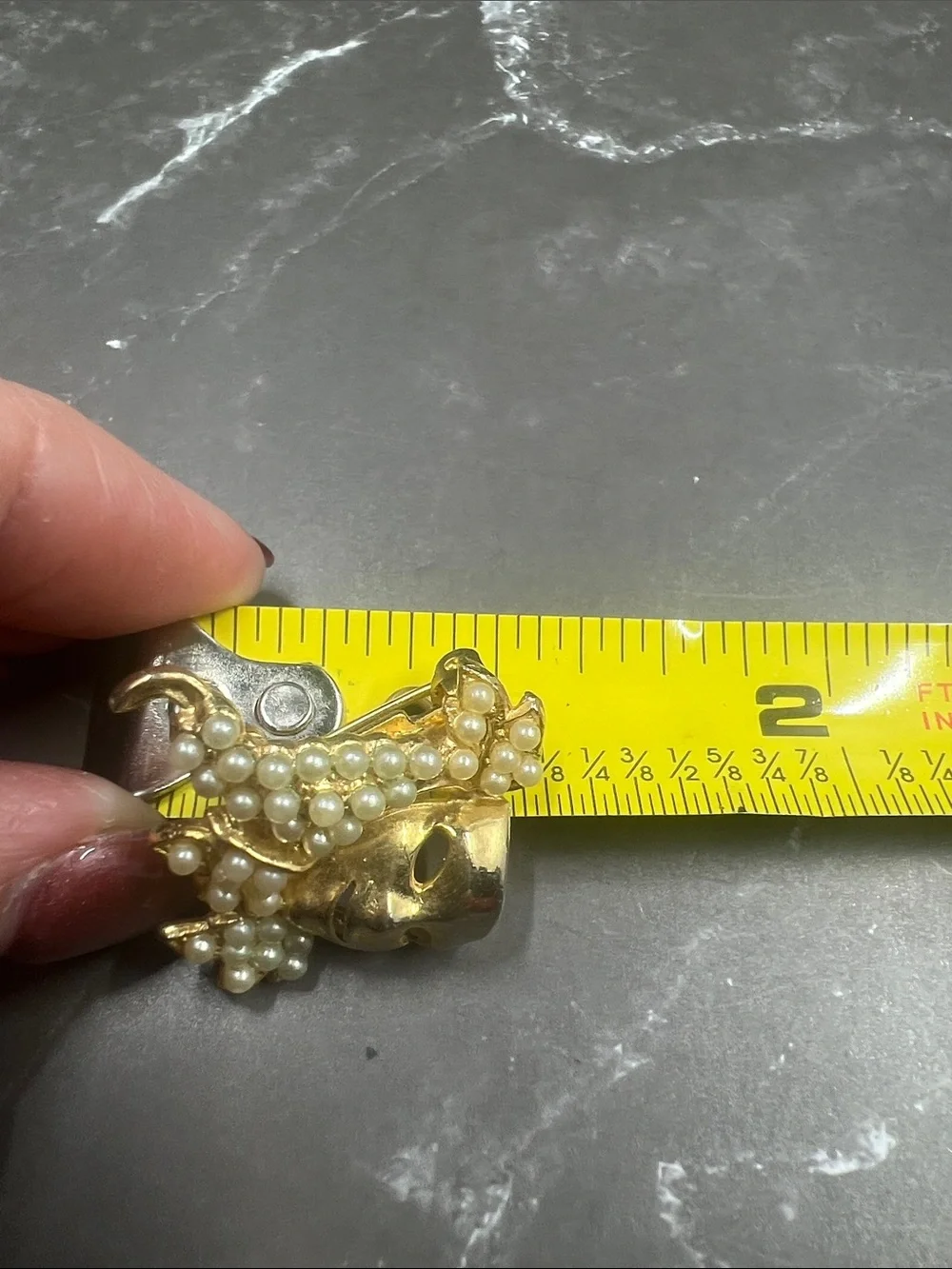 Gold Tone Pearl Harlequin Masquerade Mask Pin